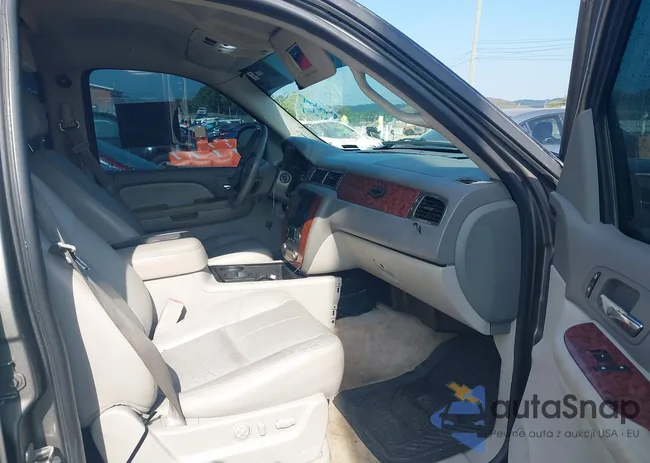 1GNFK13077R270958: 42992538