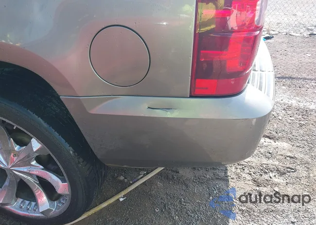 1GNFK13077R270958: 42992538