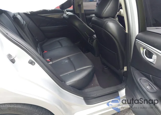 JN1BV7AR0EM702063: 42992571