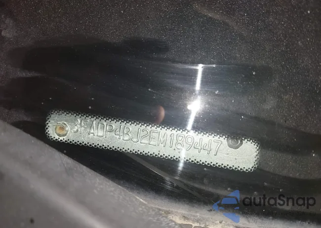 3FADP4BJ2EM189447: 42992647