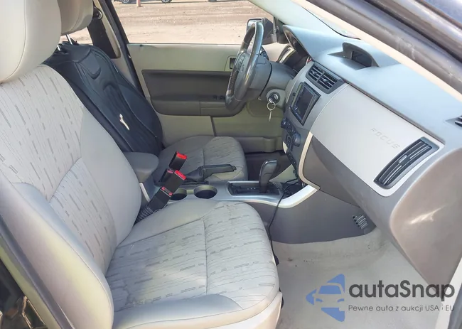 1FAHP3FN1AW117951: 42992677