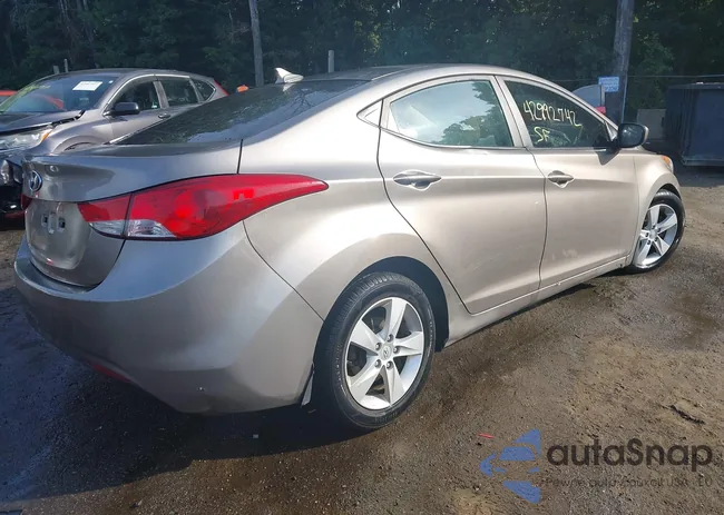 5NPDH4AE8DH187718: 42992742