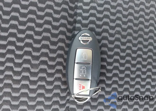 JN8AF5MR3FT503011: 42992755