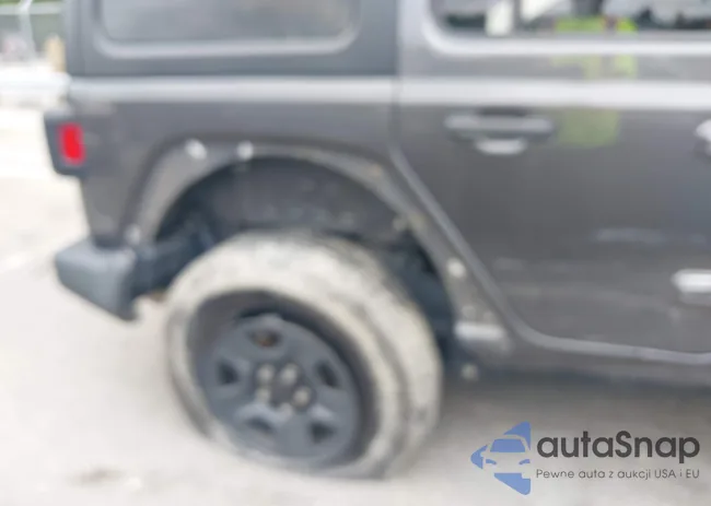 1C4HJXDG2JW201686: 42992834