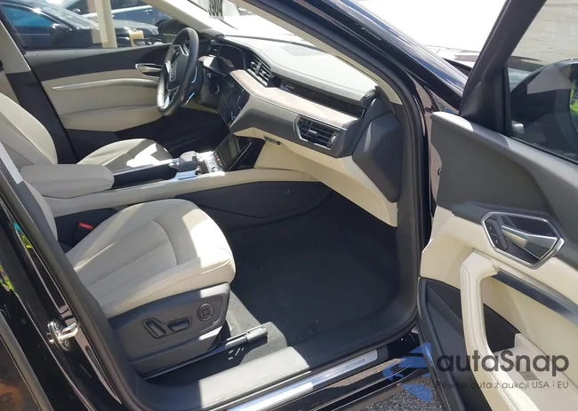 WA15AAGE7RB064042: 42992880