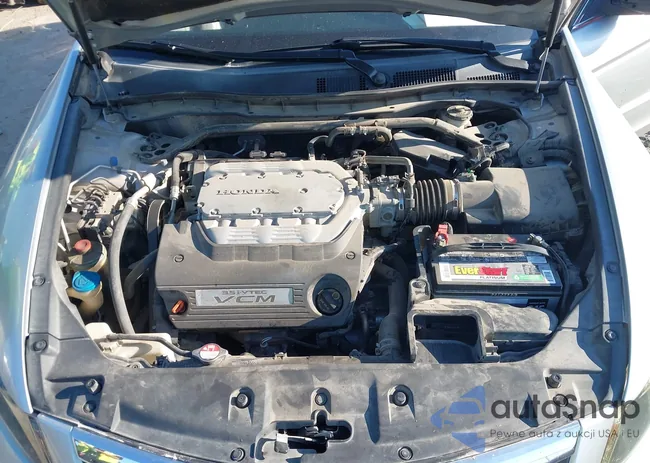 1HGCP3F88CA016700: 42992901