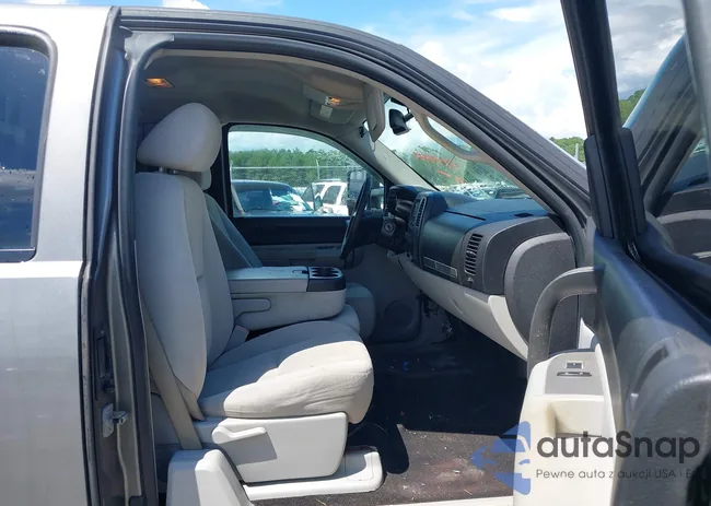 1GCEC19C58Z318090: 42991982