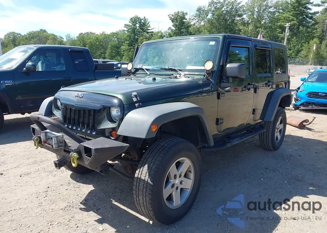 1J4BA3H15AL212956: 42992098