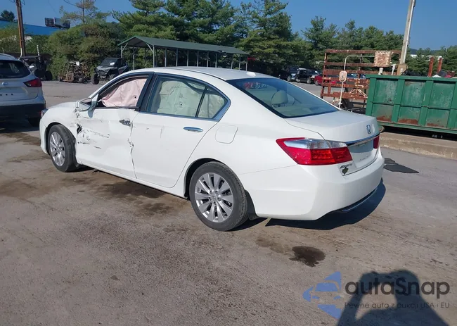 1HGCR2F85DA005143: 42992192