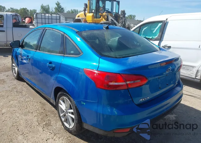 1FADP3F2XGL394757: 42992205