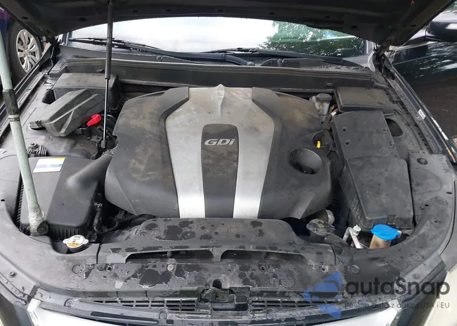 KMHGC4DD9CU179898: 42993423