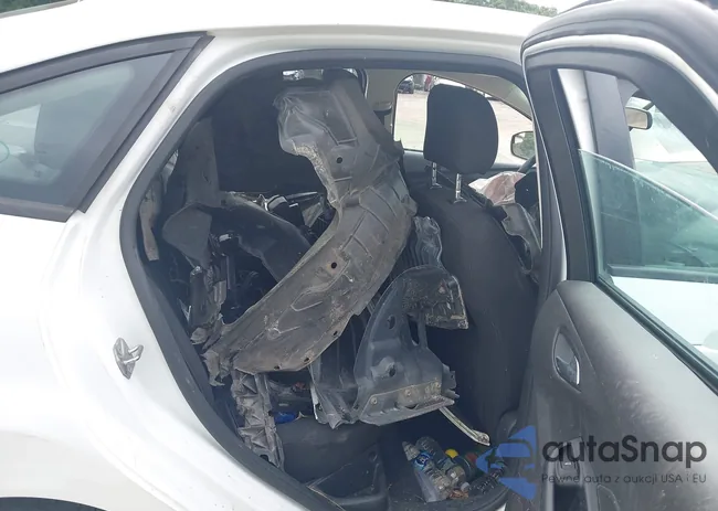 1FADP3F24FL375992: 42993577