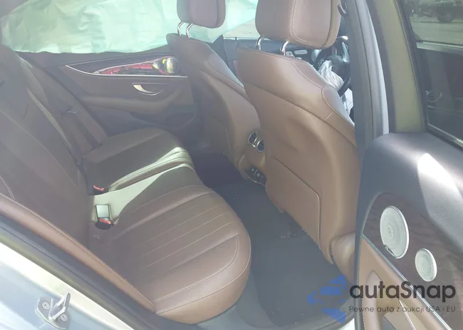 WDDZF4KB6HA202817: 42993585