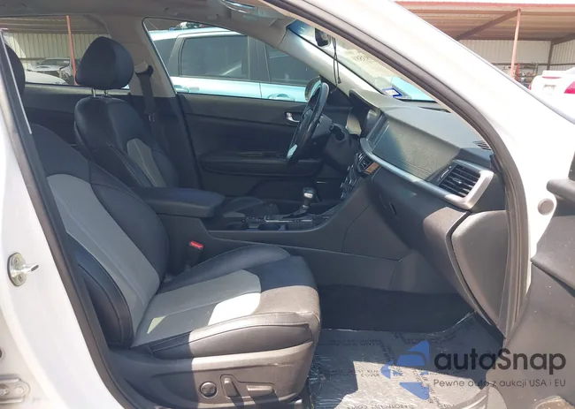 5XXGU4L11KG328706: 42993589