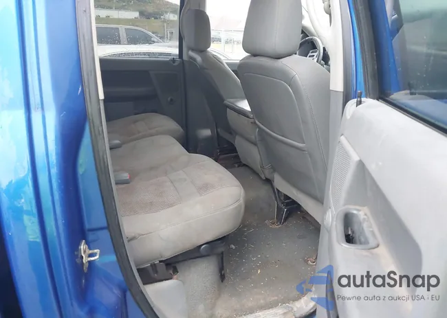 3D7KS28A18G174085: 42993594