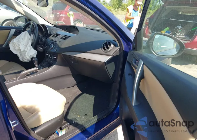 JM1BL1W80C1638993: 42993655