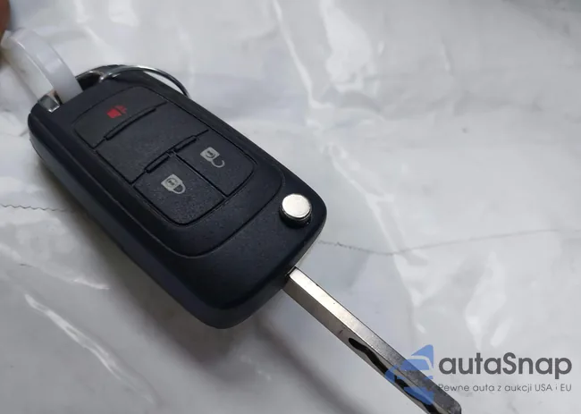 KL8CD6SA2HC822733: 42993692