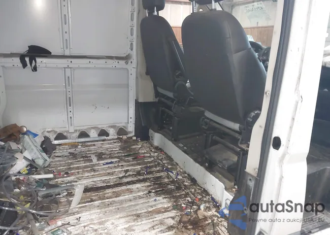 3C6TRVCG3EE119711: 42993695