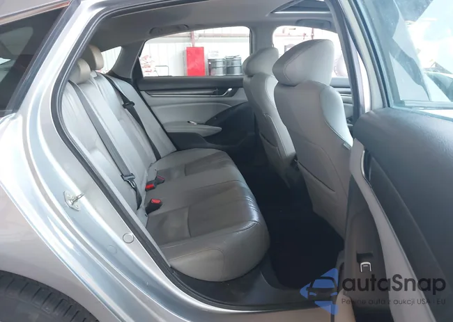 1HGCV2F57KA018992: 42993758