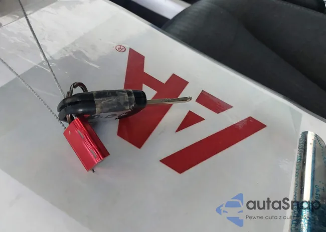 1HGCR2F59DA070664: 42993773