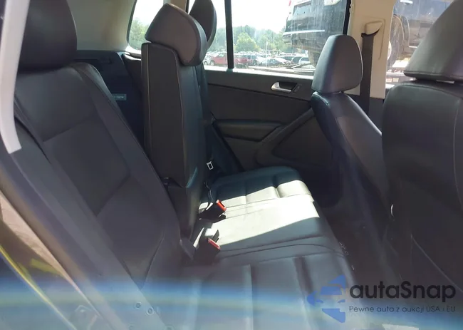 WVGAV7AX7GW518605: 42993832