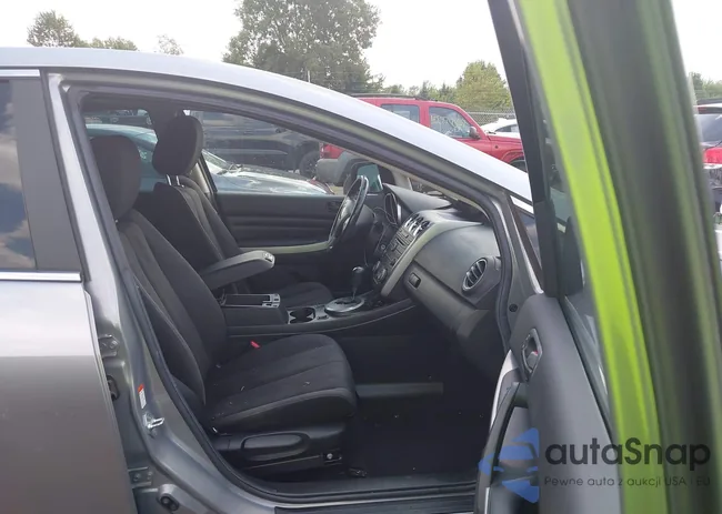 JM3ER2B51B0368732: 42993876