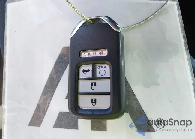 1HGCR2F81GA003765: 42993886