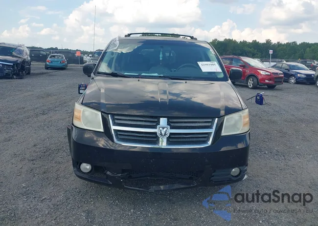 2D4RN5D16AR196304: 42993905