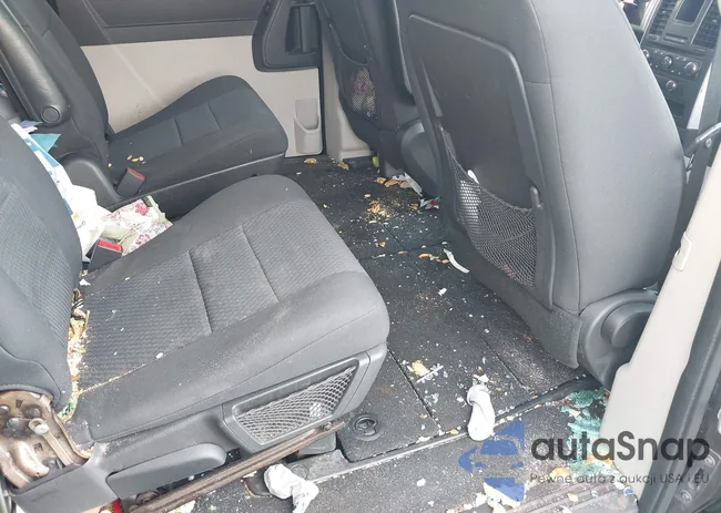 2D4RN5D16AR196304: 42993905