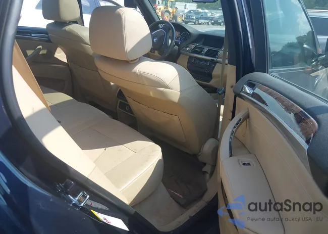 5UXFE835X7LZ43649: 42992962