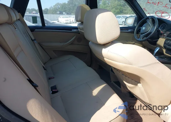 5UXFE835X7LZ43649: 42992962