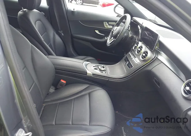 W1KWF8EB5MR612798: 42992980