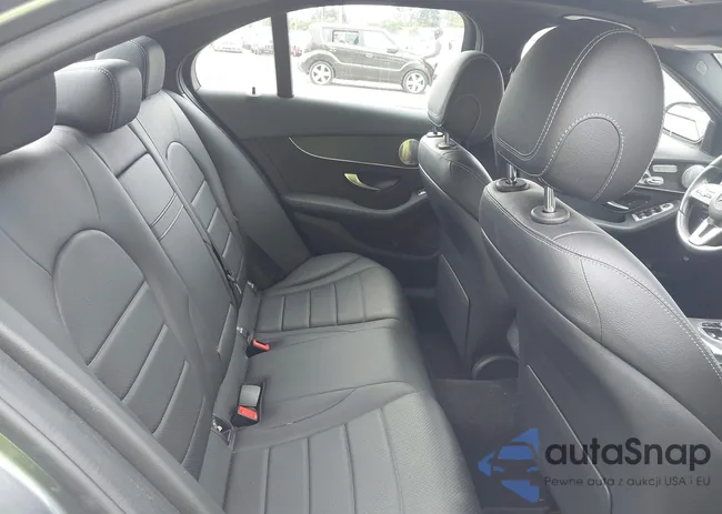 W1KWF8EB5MR612798: 42992980