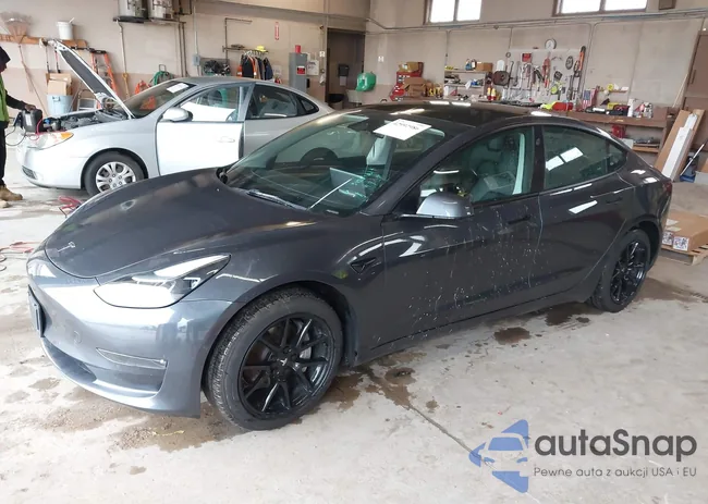 5YJ3E1EB2NF120339: 42992986