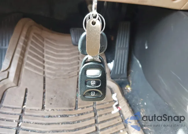 KMHDH4AEXDU642697: 42993008