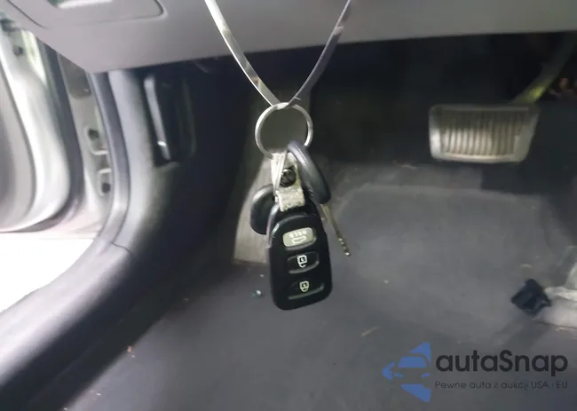 KMHDH4AE6CU253652: 42993196