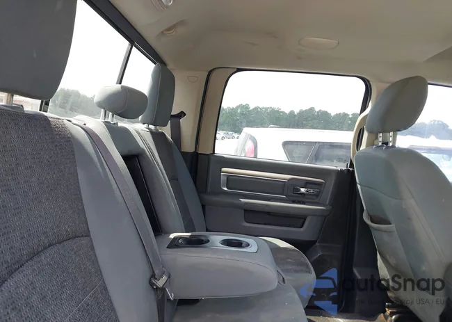 1C6RR6LT0ES305300: 42993277