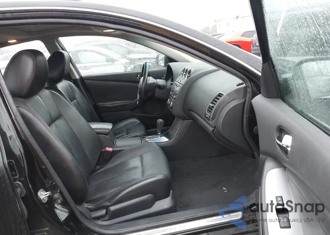 1N4AL2AP2CC245667: 42994340