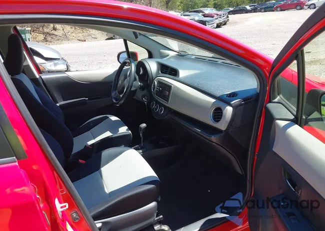 JTDKTUD33CD527975: 42994376