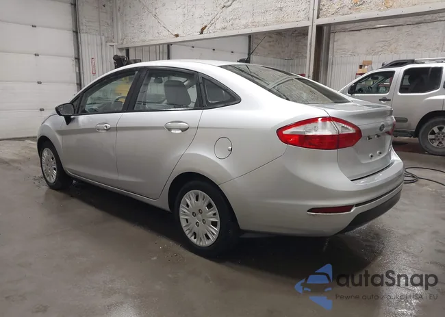 3FADP4AJXFM124042: 42994531