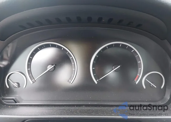 WBA5B1C57GG129879: 42994563