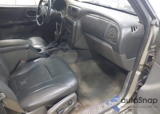 1GNET16S836154895: 42994564