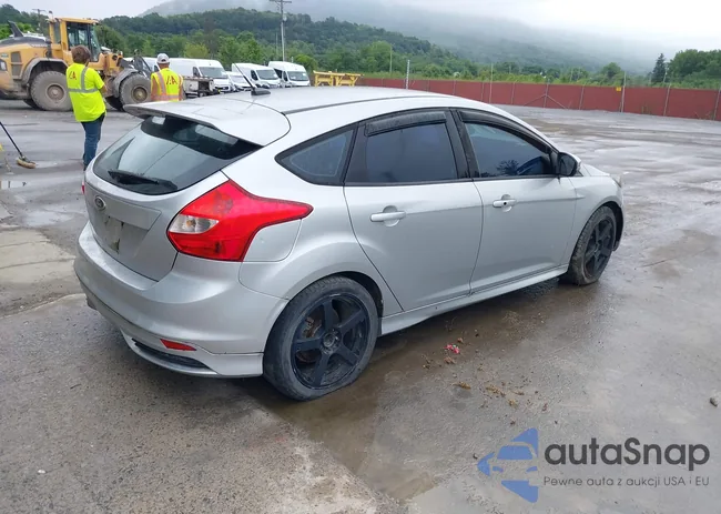 1FADP3L9XDL127468: 42994718