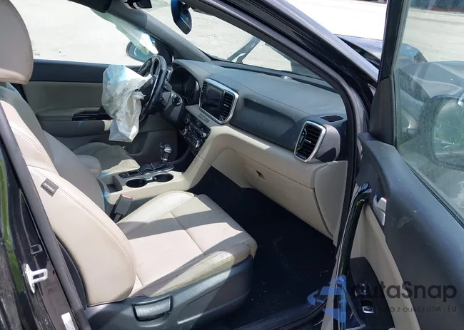 KNDP63AC6N7962633: 42994787