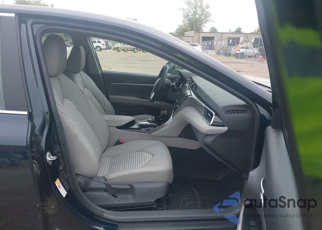 4T1B11HK9JU554869: 42994818