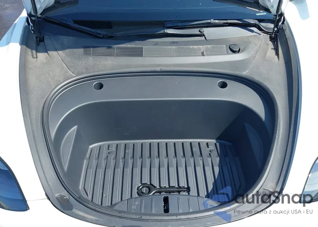 5YJ3E1EA0PF476668: 42994030