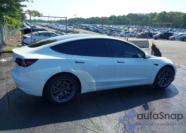 5YJ3E1EA0PF476668: 42994030