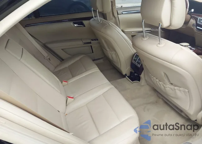 WDDNG7DB2DA509762: 42994132