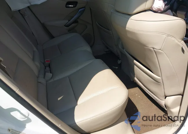 5J8TB4H50EL000523: 42994148