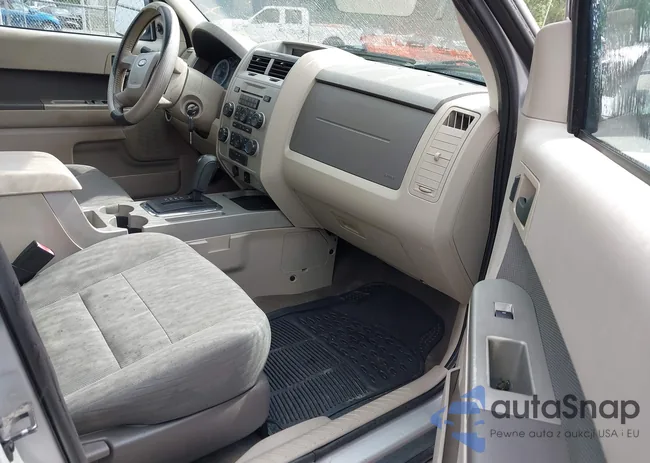 1FMCU93G29KB61560: 42994227